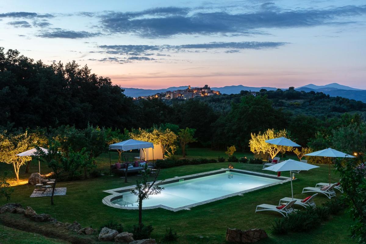 Il Daino Bianco Country Hotel 曼恰诺 外观 照片