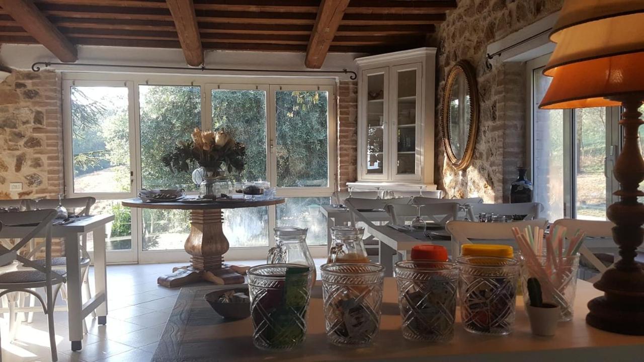 Il Daino Bianco Country Hotel 曼恰诺 外观 照片