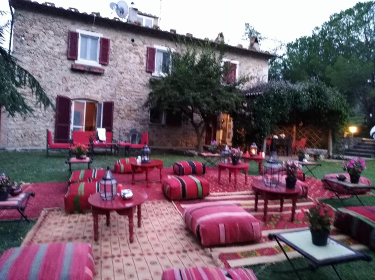 Il Daino Bianco Country Hotel 曼恰诺 外观 照片