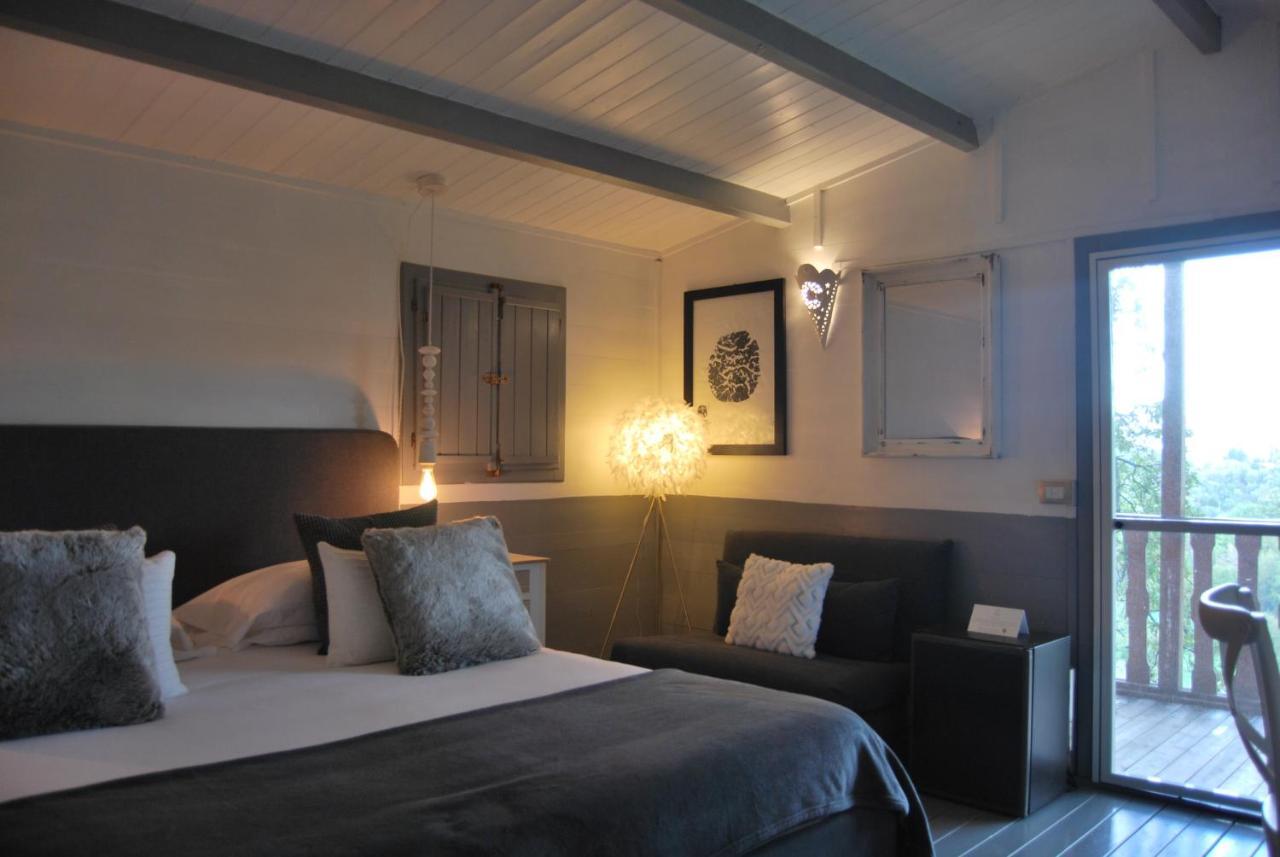 Il Daino Bianco Country Hotel 曼恰诺 外观 照片