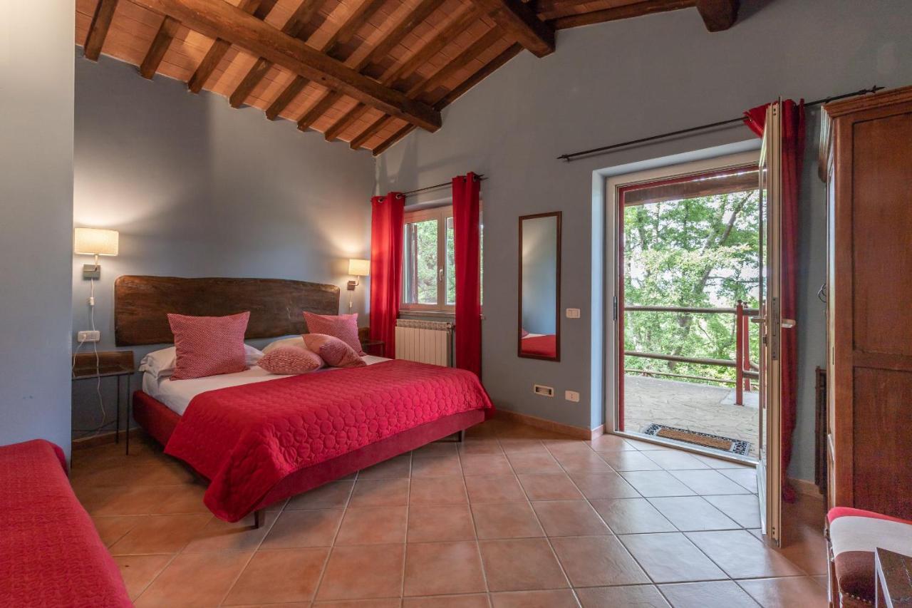Il Daino Bianco Country Hotel 曼恰诺 外观 照片