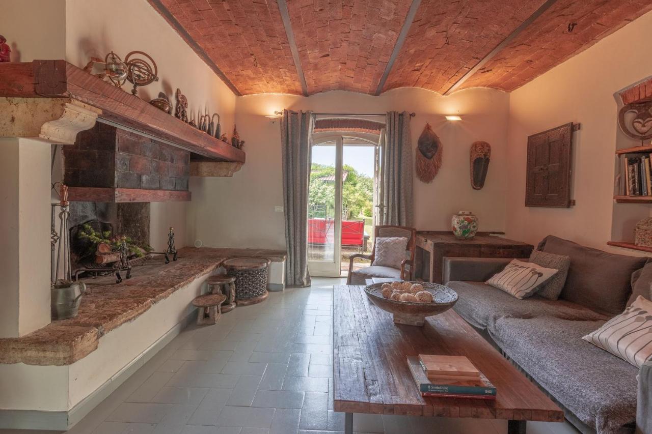 Il Daino Bianco Country Hotel 曼恰诺 外观 照片