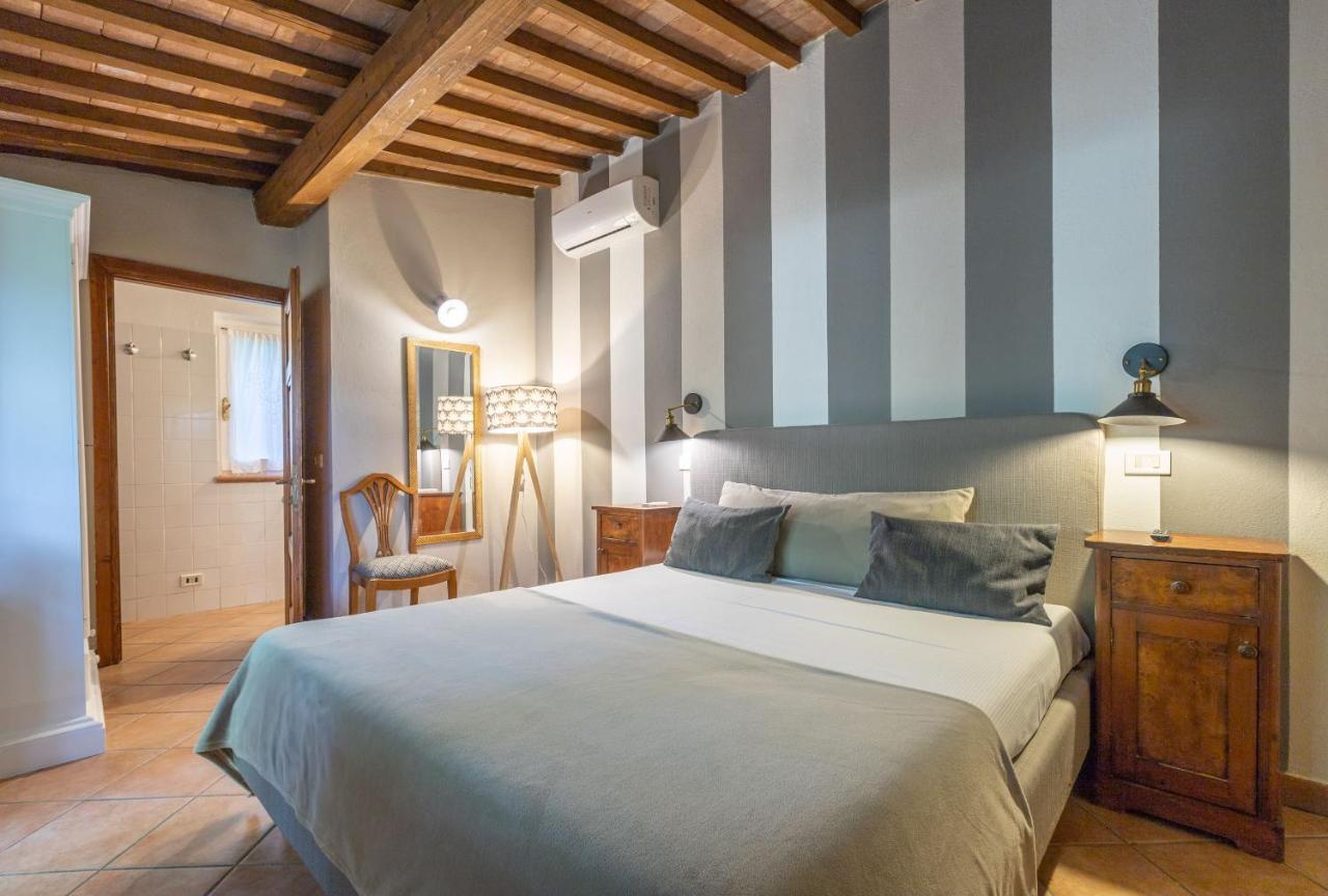 Il Daino Bianco Country Hotel 曼恰诺 外观 照片