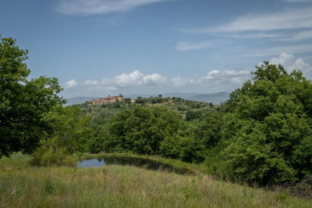 Il Daino Bianco Country Hotel 曼恰诺 外观 照片